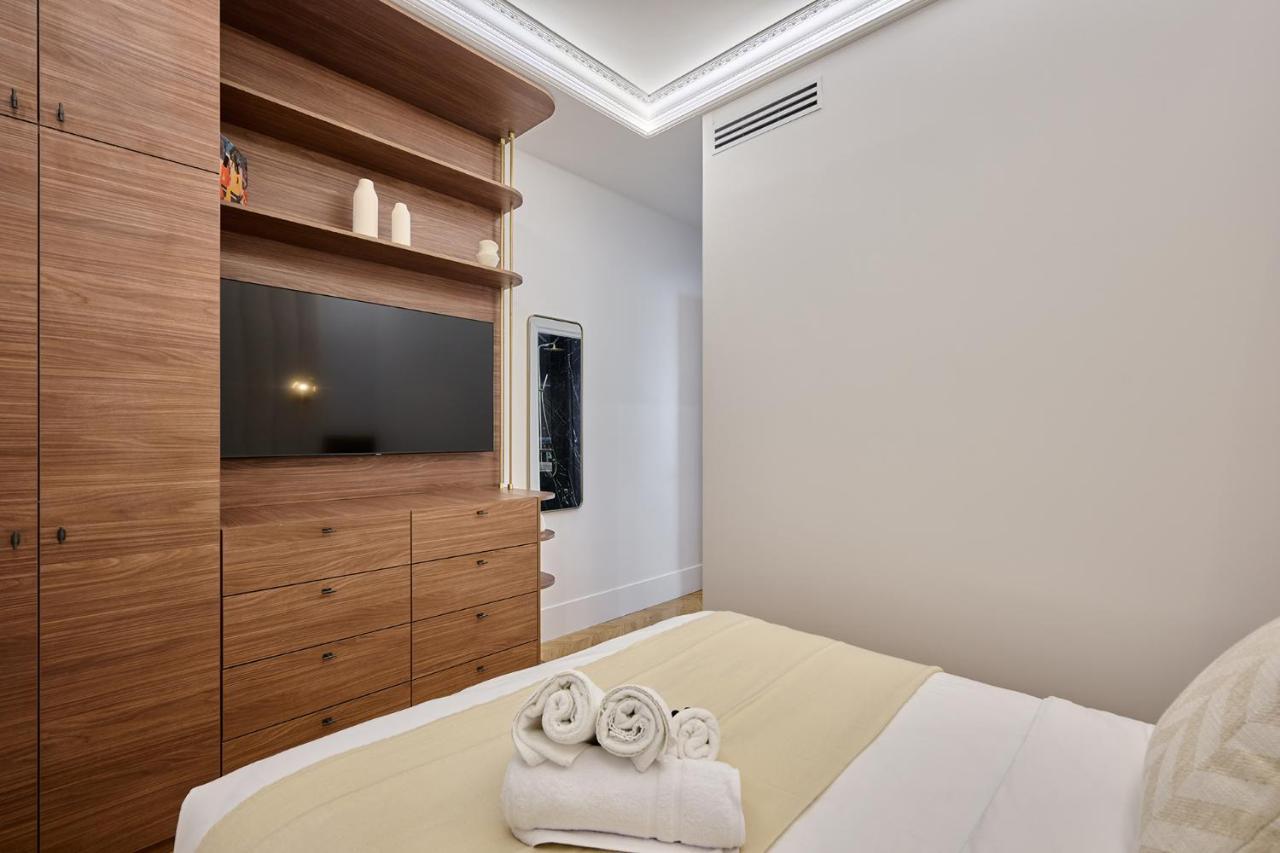 Apart Hotel Louvre Museum By Studio Prestige Párizs Kültér fotó